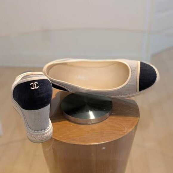 Chanel Two-Tone Espadrille Flats - Picture 3 of 5